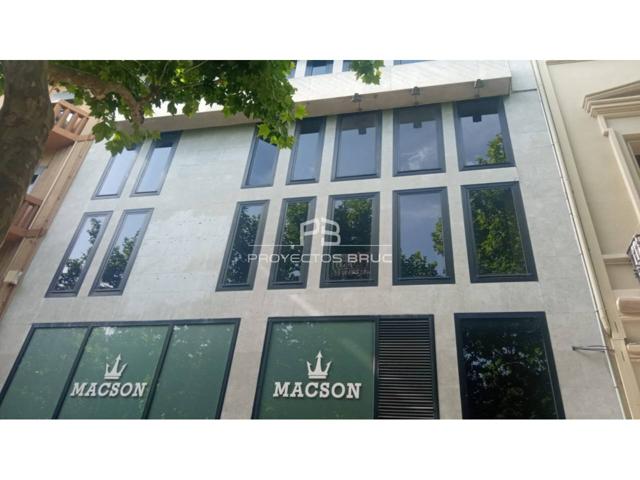 Local en venta en Centre photo 0