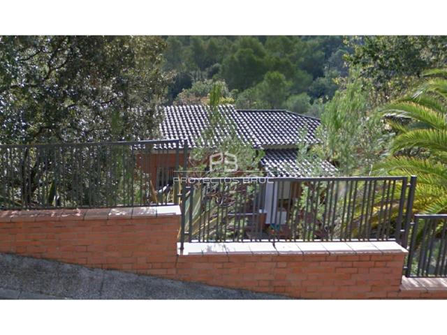 Torrelles de Llobregat - Torre ocupada ilegalmente - Infórmese condiciones photo 0