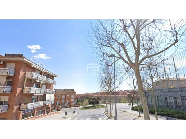 Castellbisbal - Local comercial-oficinas en venta - Infórmese photo 0