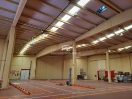 Collbato - Nave Industrial en planta baja con muelles de carga, patio - Alquiler - Infórmese condiciones photo 0