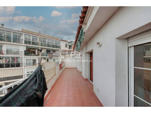 Terrassa - Ático con terraza con 5 habitaciones en Can Palet - Infórmese photo 0