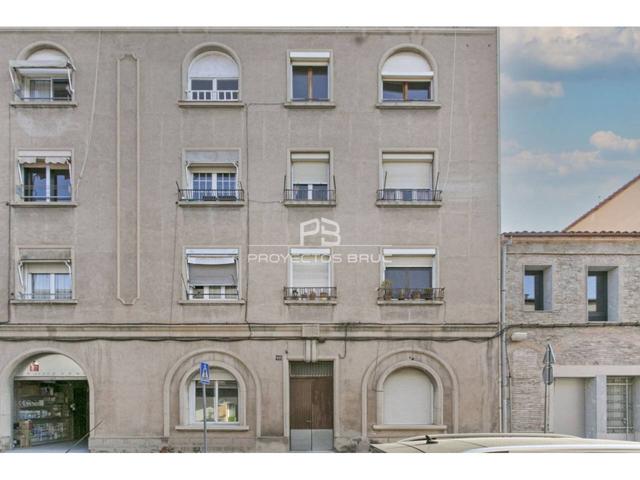 Castellbell i el Vilar - Piso a reformar de 3 habitaciones con terraza, sin ascensor - Infórmese photo 0
