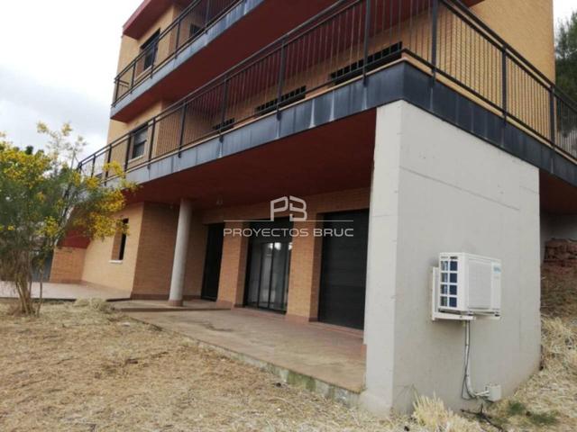 En Corbera de Llobregat - Torre independiente en La Creu d'Aragall photo 0