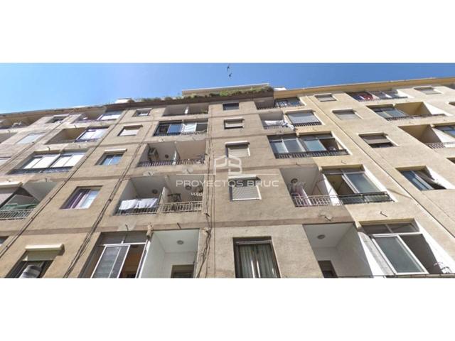 Piso en venta en Sant Andreu de la Barca photo 0