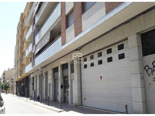 PARQUING EN VENTA EN C-AMADEU VIVES, MOLINS DE REI photo 0