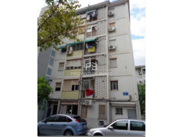 PISO EN VENTA, C -GARROFER, CORNELLA DE LLOBREGAT photo 0