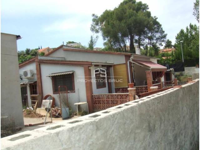 Chalet independiente en venta en Cabrera d'Igualada photo 0