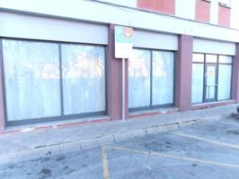 Local comercial en alquiler photo 0