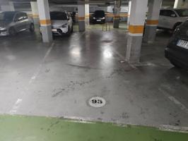 Parking en venta en Girona Capital photo 0