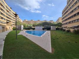 REF 17535 ZONA URBIS.- FANTÀSTICO PISO SEMINUEVO DE 3 HAB CON PKG INCLUIDO Y PISCINA COMUNITARIA! PREU: 245.000 € photo 0