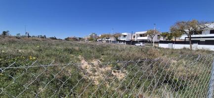 ¿Buscas una parcela en una zona tranquila y bien ubicada? photo 0