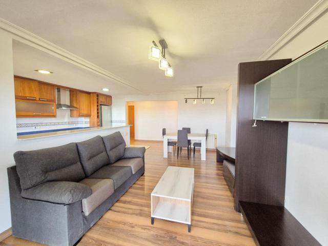 Piso en alquiler en Elche de 95 m2 photo 0