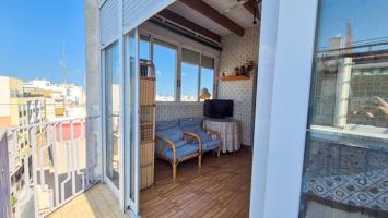 Ático en el corazón de Elche – 120 m² con terraza y muchas posibilidades photo 0