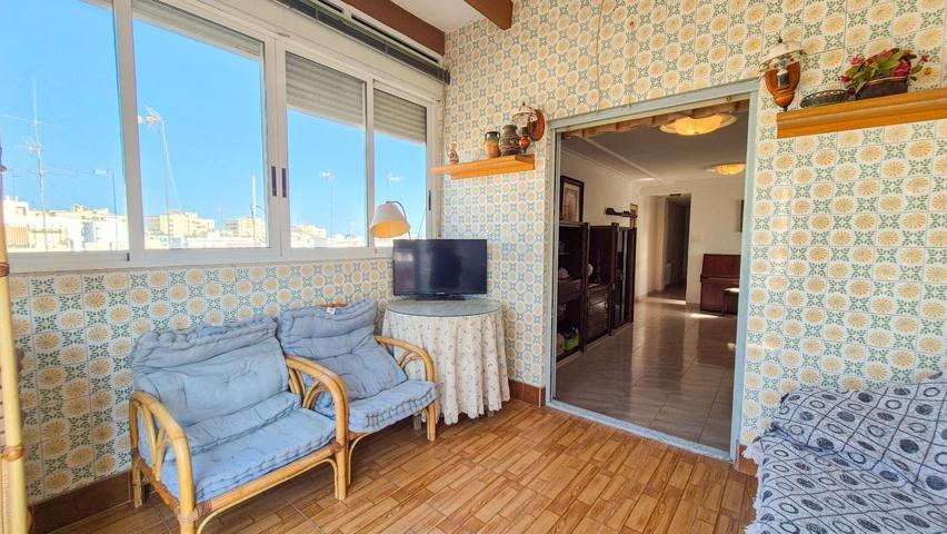 Ático en el corazón de Elche – 120 m² con terraza y muchas posibilidades photo 0