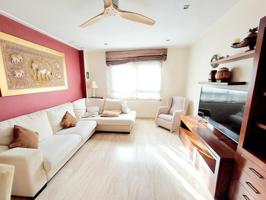 ¡Oportunidad única! Lista para entrar a vivir. Vivienda seminueva Con plaza de garaje photo 0