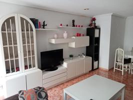 Se alquila habitación principal con baño privado en Altabix photo 0