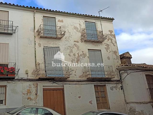 Oportunidad de Gran Casa para Reconstruir junto a Plaza San Miguel photo 0