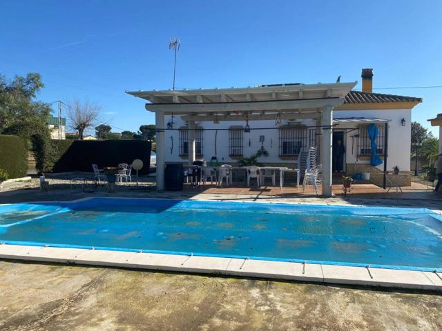 Chalet rustico en venta en Olivares photo 0