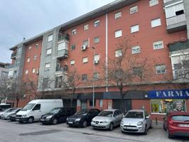 Piso en venta en Palmete(41016) photo 0