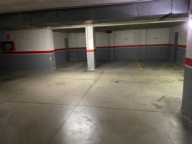 Garaje en alquiler en Avenida de Europa photo 0