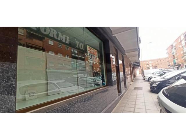 Local comercial en Alquiler photo 0
