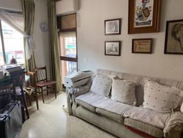 Venta de amplia vivienda para reformar photo 0