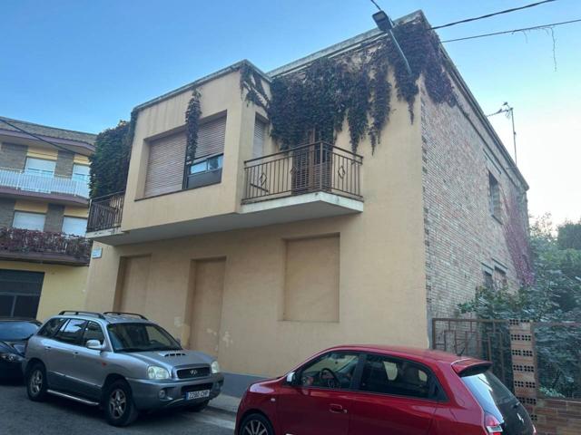 Casa en venta en Alfarràs photo 0