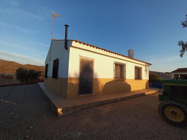 Casa con más de 60 has de terreno al lado Puerto Lumbreras y Lorca - Zona Peñas de Béjar photo 0