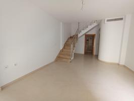 DUPLEX A ESTRENAR CON GARAJE Y PATIO EN PUERTO LUMBRERAS photo 0