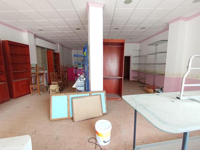 BAJO COMERCIAL JUNTO AL BAR LIRÓN DE PUERTO LUMBRERAS photo 0