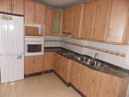 Se vende piso con garaje incluido photo 0