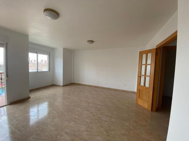 PISO CERCA DEL CENTRO DE PUERTO LUMBRERAS CON GARAJE INCLUIDO photo 0