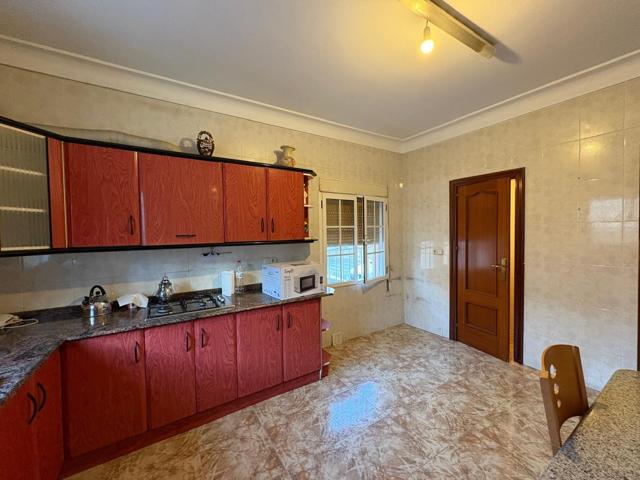 Casa de planta baja con 2 cocheras photo 0