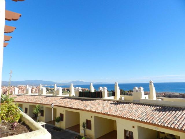 Luminoso adosado en Altos de Princesa Kristina photo 0