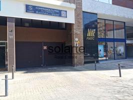 Exclusiva Plaza de Aparcamiento en Les Corts photo 0