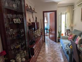 Tu nuevo hogar con luz natural: vivienda exterior de 3 dormitorios photo 0