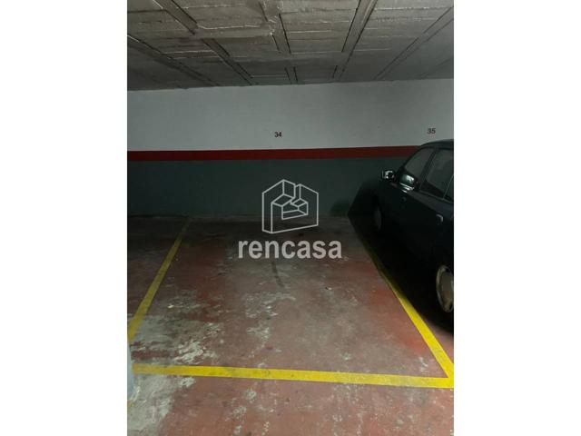 Plaza de parking en venta photo 0