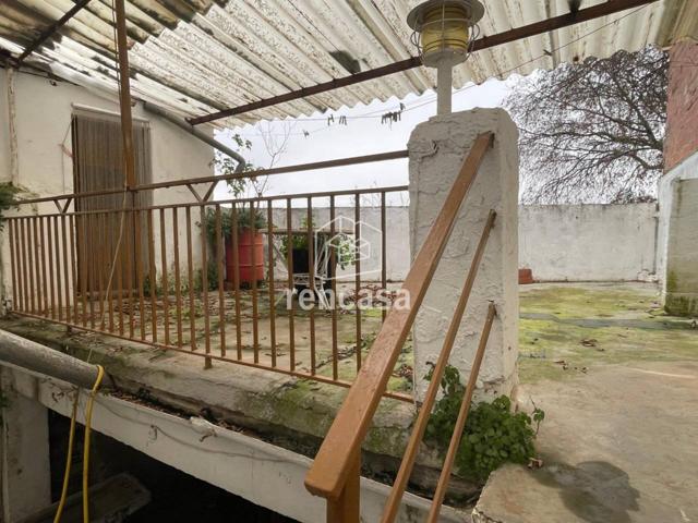 Casa en ALfarras photo 0