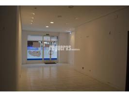Oportunidad Local en El Quirinal con opción a vivienda photo 0