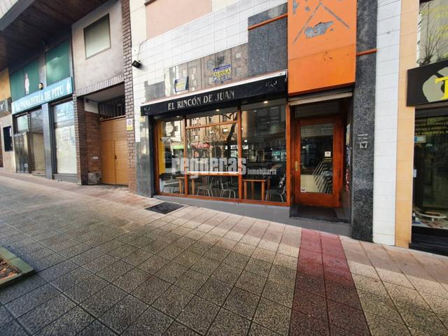 Local en venta en Centro photo 0