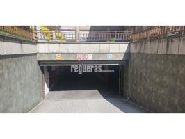 ¡Gran oportunidad en Avilés! Venta de garaje en el Centro photo 0