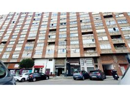 🏡 Piso en venta en Calle Juan Ochoa, Avilés photo 0