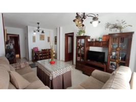 ¡Descubre esta increíble oportunidad de vivir en el corazón de la ciudad! photo 0