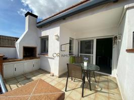 Casa apareada en el centro de Vilafranca del Penedès photo 0