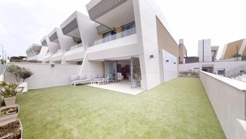 Unifamiliar Pareada En venta en Calaburra - Chaparral, Mijas photo 0