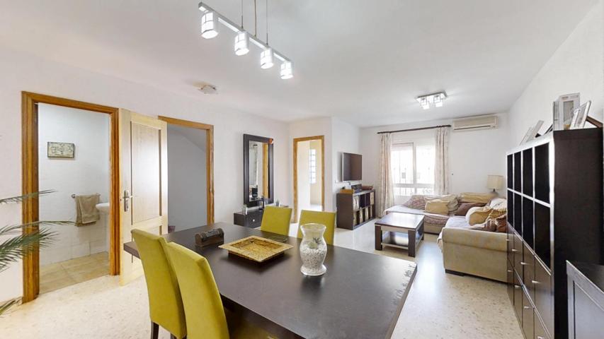 Unifamiliar Pareada En venta en Jardines De Alhaurín-Huerta Alta-Fuensanguínea, Alhaurín De La Torre photo 0