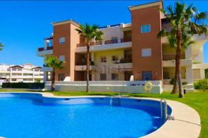 Planta Baja En venta en Benalmádena Costa, Benalmádena photo 0