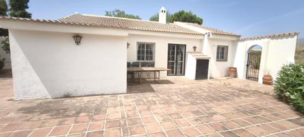 CHALET RUSTICO EN CERRO DEL AGUILA photo 0