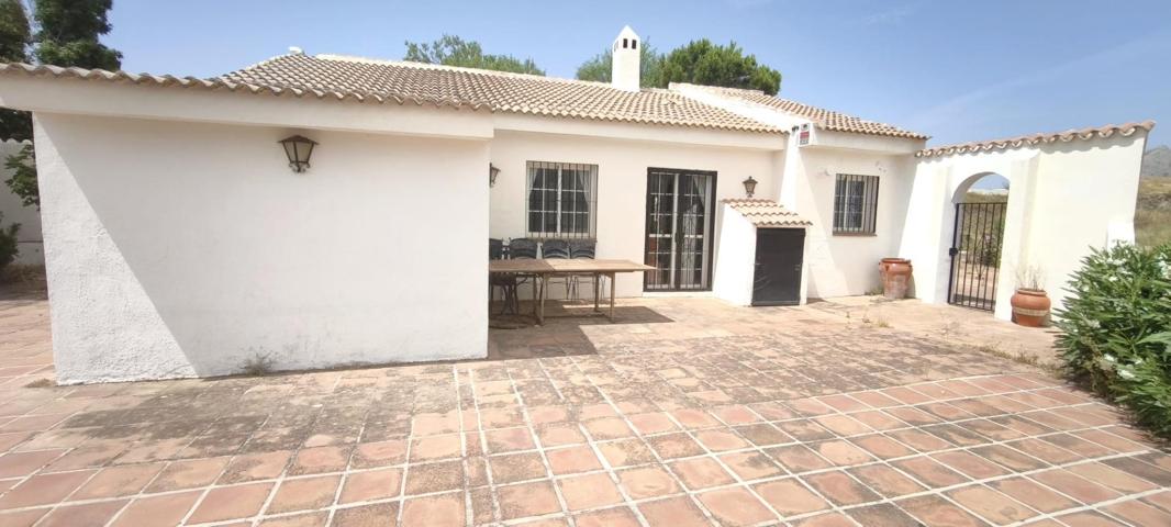 CHALET RUSTICO EN CERRO DEL AGUILA photo 0