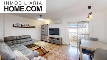 ¡Ocasión única en Alhaurín! Ático céntrico de 84 m², 3 dormitorios, baño nuevo y terraza al sol. Listo para entrar a vivir. photo 0